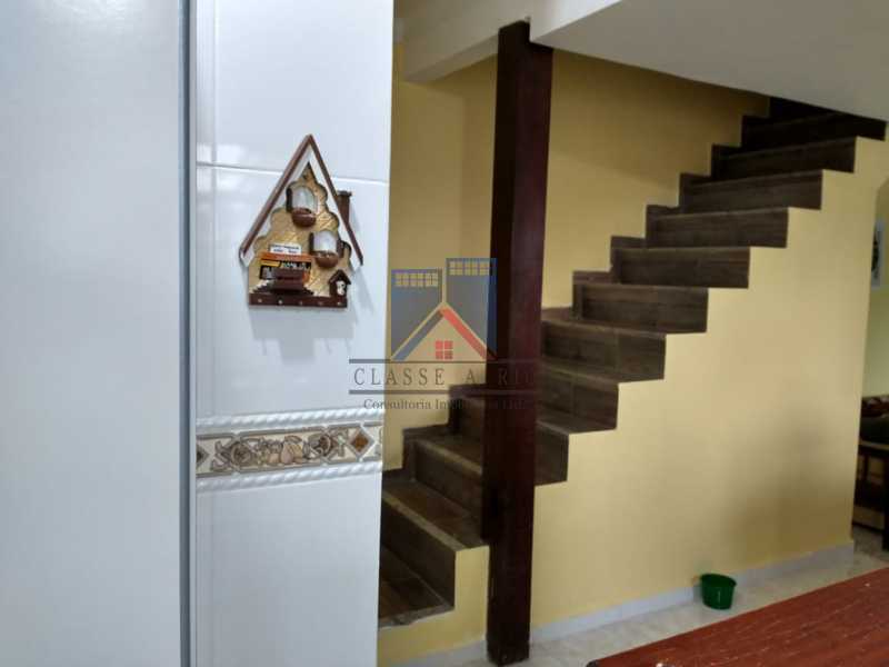 Conheça 18 do imóvel - CABO FRIO (PERÓ)-ALUGUEL-CASA EM CONDOMINIO, PRÓXIMO A PRAIA, 03 QUARTOS, 03 BANHEIROS, SUITE,TERRAÇO, QUINTAL COM CHURRASQUEIRA , LAZER NO COND., 05 VAGAS DE GARAGEM - FRCN30053 - 18 18 - CABO FRIO (PERÓ)-ALUGUEL-CASA EM CONDOMINIO, PRÓXIMO A PRAIA, 03 QUARTOS, 03 BANHEIROS, SUITE,TERRAÇO, QUINTAL COM CHURRASQUEIRA , LAZER NO COND., 05 VAGAS DE GARAGEM - FRCN30053 - 18