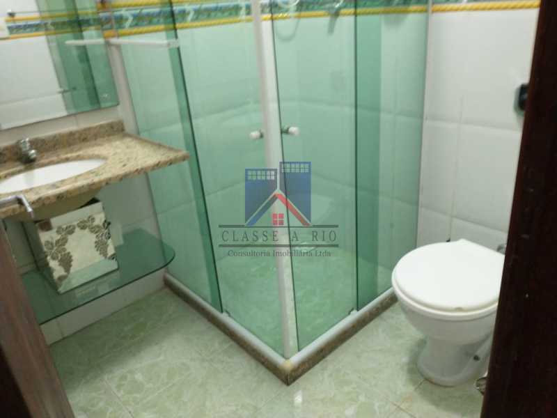 Conheça 21 do imóvel - CABO FRIO (PERÓ)-ALUGUEL-CASA EM CONDOMINIO, PRÓXIMO A PRAIA, 03 QUARTOS, 03 BANHEIROS, SUITE,TERRAÇO, QUINTAL COM CHURRASQUEIRA , LAZER NO COND., 05 VAGAS DE GARAGEM - FRCN30053 - 21 21 - CABO FRIO (PERÓ)-ALUGUEL-CASA EM CONDOMINIO, PRÓXIMO A PRAIA, 03 QUARTOS, 03 BANHEIROS, SUITE,TERRAÇO, QUINTAL COM CHURRASQUEIRA , LAZER NO COND., 05 VAGAS DE GARAGEM - FRCN30053 - 21