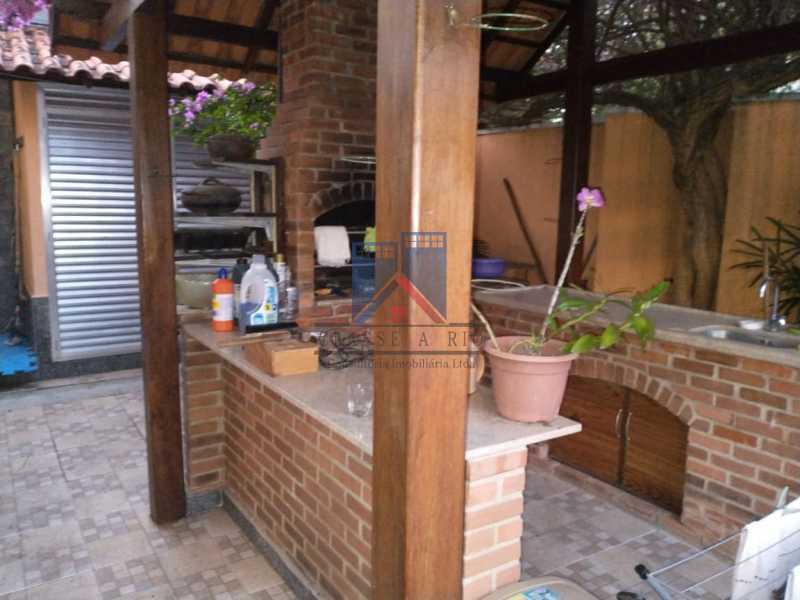 Conheça 19 do imóvel - Pechincha-Próximo ao Center Shopping, Casa Maravilhosa, 04 quartos (03 suites), 05 vagas de garagem - FRCA40009 - 8 19 - Pechincha-Próximo ao Center Shopping, Casa Maravilhosa, 04 quartos (03 suites), 05 vagas de garagem - FRCA40009 - 8