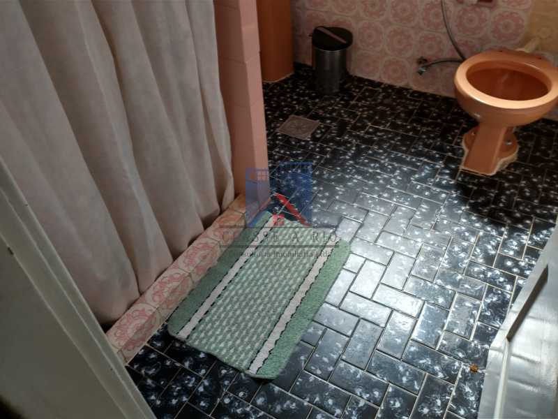 Conheça 13 do imóvel - Marechal Hermes- Duas Casas em terreno de 300 metros, total de 05 quartos, 01 vaga de garagem coberta. - FRCA50003 - 14 13 - Marechal Hermes- Duas Casas em terreno de 300 metros, total de 05 quartos, 01 vaga de garagem coberta. - FRCA50003 - 14