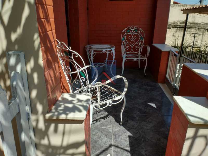 Conheça 16 do imóvel - Marechal Hermes- Duas Casas em terreno de 300 metros, total de 05 quartos, 01 vaga de garagem coberta. - FRCA50003 - 8 16 - Marechal Hermes- Duas Casas em terreno de 300 metros, total de 05 quartos, 01 vaga de garagem coberta. - FRCA50003 - 8
