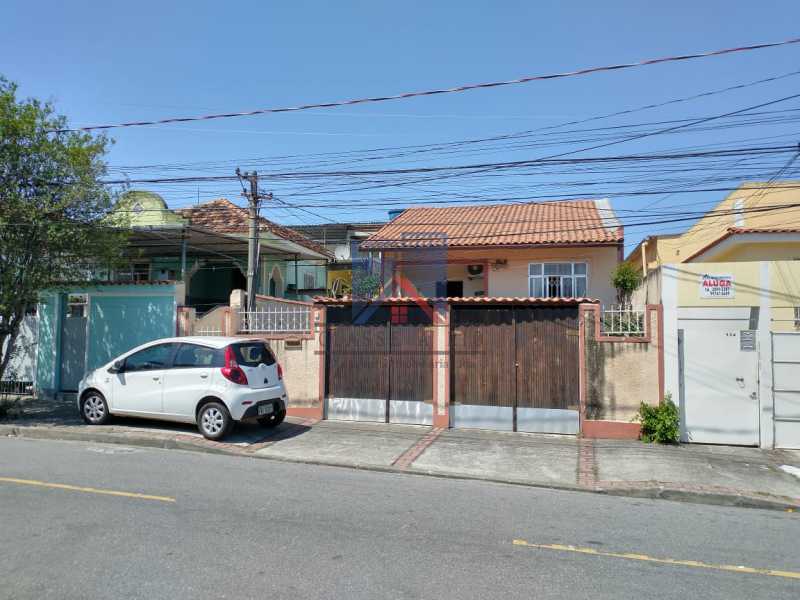 Conheça 28 do imóvel - Marechal Hermes- Duas Casas em terreno de 300 metros, total de 05 quartos, 01 vaga de garagem coberta. - FRCA50003 - 22 28 - Marechal Hermes- Duas Casas em terreno de 300 metros, total de 05 quartos, 01 vaga de garagem coberta. - FRCA50003 - 22