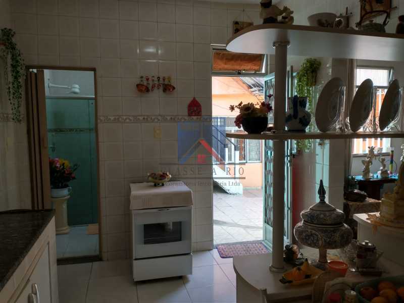 Conheça 30 do imóvel - Vista Alegre-Area Nobre, 02 casas, 03 quartos, terraço, Valor RS 590 Mil - FRCA30012 - 31 30 - Vista Alegre-Area Nobre, 02 casas, 03 quartos, terraço, Valor RS 590 Mil - FRCA30012 - 31