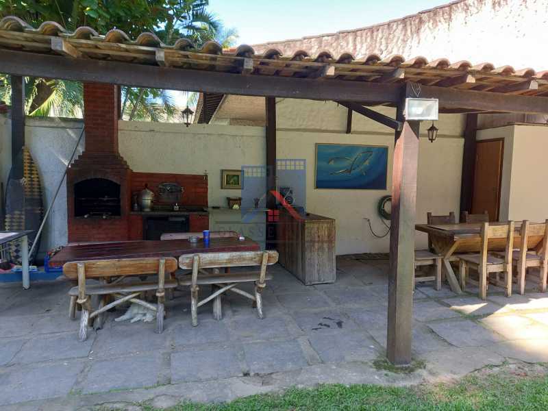 Conheça 6 do imóvel - Anil-Casa Linear, Amplo Salão, 04 Quartos, Suite, Terreno 430 metros, Lazer, 05 vagas de garagem - FRCN40050 - 7 6 - Anil-Casa Linear, Amplo Salão, 04 Quartos, Suite, Terreno 430 metros, Lazer, 05 vagas de garagem - FRCN40050 - 7