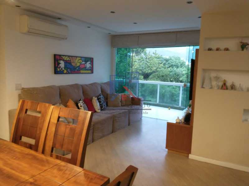 Conheça 4 do imóvel - Freguesia-Ampla Cobertura Luxuosa, área nobre, Varandão, Salão, cozinha conceito aberto, 03 quartos (02 Suites), repleto armários planejados, terraço área Gourmet, piscina, ducha, 02 vagas de Garagem. - FRCO30020 - 7 4 - Freguesia-Ampla Cobertura Luxuosa, área nobre, Varandão, Salão, cozinha conceito aberto, 03 quartos (02 Suites), repleto armários planejados, terraço área Gourmet, piscina, ducha, 02 vagas de Garagem. - FRCO30020 - 7
