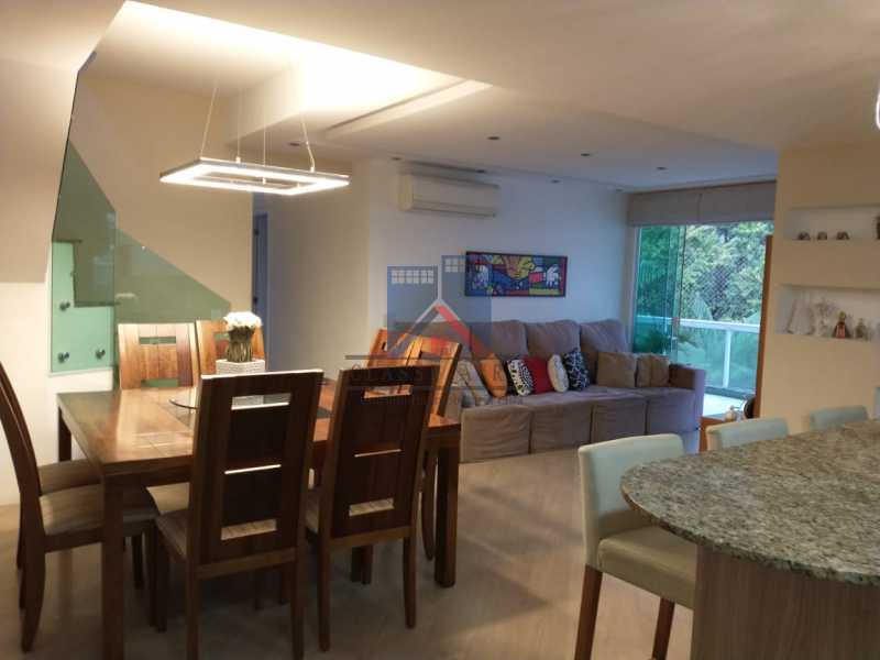 Conheça 15 do imóvel - Freguesia-Ampla Cobertura Luxuosa, área nobre, Varandão, Salão, cozinha conceito aberto, 03 quartos (02 Suites), repleto armários planejados, terraço área Gourmet, piscina, ducha, 02 vagas de Garagem. - FRCO30020 - 18 15 - Freguesia-Ampla Cobertura Luxuosa, área nobre, Varandão, Salão, cozinha conceito aberto, 03 quartos (02 Suites), repleto armários planejados, terraço área Gourmet, piscina, ducha, 02 vagas de Garagem. - FRCO30020 - 18