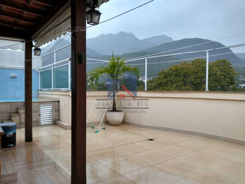 Conheça 27 do imóvel - Freguesia-Ampla Cobertura Luxuosa, área nobre, Varandão, Salão, cozinha conceito aberto, 03 quartos (02 Suites), repleto armários planejados, terraço área Gourmet, piscina, ducha, 02 vagas de Garagem. - FRCO30020 - 1 27 - Freguesia-Ampla Cobertura Luxuosa, área nobre, Varandão, Salão, cozinha conceito aberto, 03 quartos (02 Suites), repleto armários planejados, terraço área Gourmet, piscina, ducha, 02 vagas de Garagem. - FRCO30020 - 1