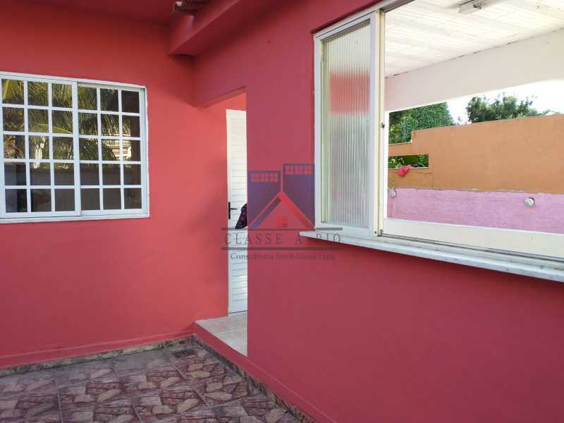 Conheça 9 do imóvel - LOCAÇÃO-PECHINCHA-Casa Linear, Vila, Fundos, 03 Quartos, Quintal e Terraço, Rua Próxima ao Center Shopping - FRCV30001 - 10 9 - LOCAÇÃO-PECHINCHA-Casa Linear, Vila, Fundos, 03 Quartos, Quintal e Terraço, Rua Próxima ao Center Shopping - FRCV30001 - 10