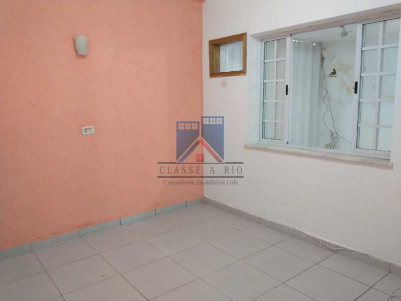 Conheça 18 do imóvel - LOCAÇÃO-PECHINCHA-Casa Linear, Vila, Fundos, 03 Quartos, Quintal e Terraço, Rua Próxima ao Center Shopping - FRCV30001 - 24 18 - LOCAÇÃO-PECHINCHA-Casa Linear, Vila, Fundos, 03 Quartos, Quintal e Terraço, Rua Próxima ao Center Shopping - FRCV30001 - 24