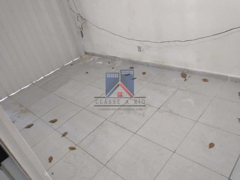 Conheça 22 do imóvel - LOCAÇÃO-PECHINCHA-Casa Linear, Vila, Fundos, 03 Quartos, Quintal e Terraço, Rua Próxima ao Center Shopping - FRCV30001 - 19 22 - LOCAÇÃO-PECHINCHA-Casa Linear, Vila, Fundos, 03 Quartos, Quintal e Terraço, Rua Próxima ao Center Shopping - FRCV30001 - 19