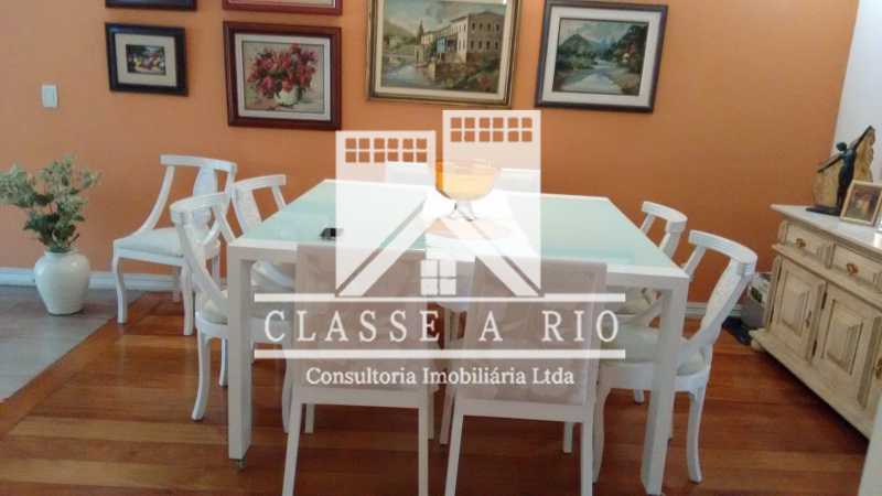 Conheça 010 do imóvel - Anil-Casa condominio, 4 quartos, 2 suites, Armários, Lazer, 4 vagas garagem - FRCN40018 - 12 010 - Anil-Casa condominio, 4 quartos, 2 suites, Armários, Lazer, 4 vagas garagem - FRCN40018 - 12