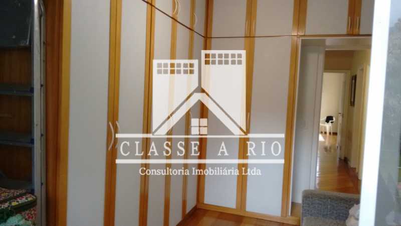 Conheça 019 do imóvel - Anil-Casa condominio, 4 quartos, 2 suites, Armários, Lazer, 4 vagas garagem - FRCN40018 - 20 019 - Anil-Casa condominio, 4 quartos, 2 suites, Armários, Lazer, 4 vagas garagem - FRCN40018 - 20