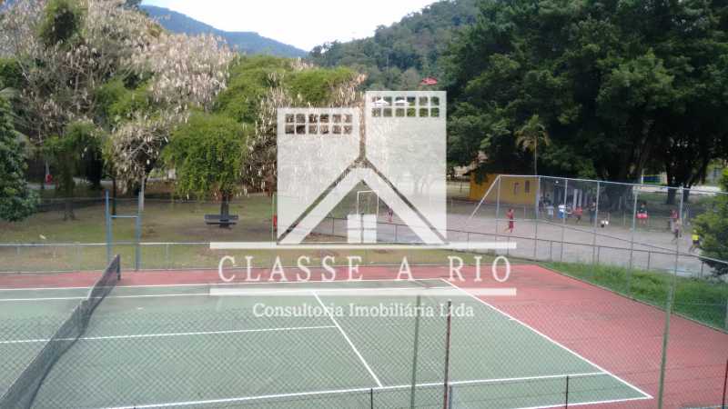 Conheça 020 do imóvel - Anil-Casa condominio, 4 quartos, 2 suites, Armários, Lazer, 4 vagas garagem - FRCN40018 - 21 020 - Anil-Casa condominio, 4 quartos, 2 suites, Armários, Lazer, 4 vagas garagem - FRCN40018 - 21