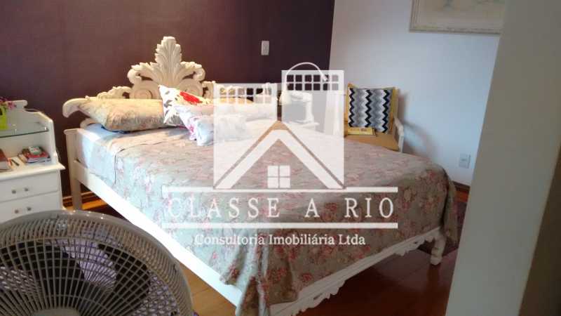 Conheça 023 do imóvel - Anil-Casa condominio, 4 quartos, 2 suites, Armários, Lazer, 4 vagas garagem - FRCN40018 - 24 023 - Anil-Casa condominio, 4 quartos, 2 suites, Armários, Lazer, 4 vagas garagem - FRCN40018 - 24