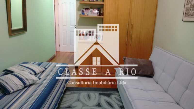 Conheça 024 do imóvel - Anil-Casa condominio, 4 quartos, 2 suites, Armários, Lazer, 4 vagas garagem - FRCN40018 - 25 024 - Anil-Casa condominio, 4 quartos, 2 suites, Armários, Lazer, 4 vagas garagem - FRCN40018 - 25