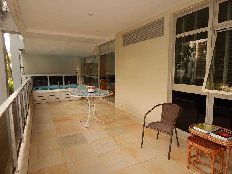 Conheça IMG-20181107-WA0029 do imóvel - Vendo Apto Condomínio Terrazzas - 5 qts com dependência completa - Praia Barra da Tijuca - RDAP50001 - 5 IMG-20181107-WA0029 - Vendo Apto Condomínio Terrazzas - 5 qts com dependência completa - Praia Barra da Tijuca - RDAP50001 - 5
