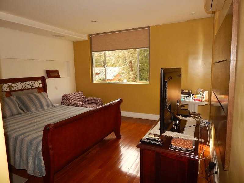 Conheça IMG-20181107-WA0036 do imóvel - Vendo Apto Condomínio Terrazzas - 5 qts com dependência completa - Praia Barra da Tijuca - RDAP50001 - 12 IMG-20181107-WA0036 - Vendo Apto Condomínio Terrazzas - 5 qts com dependência completa - Praia Barra da Tijuca - RDAP50001 - 12