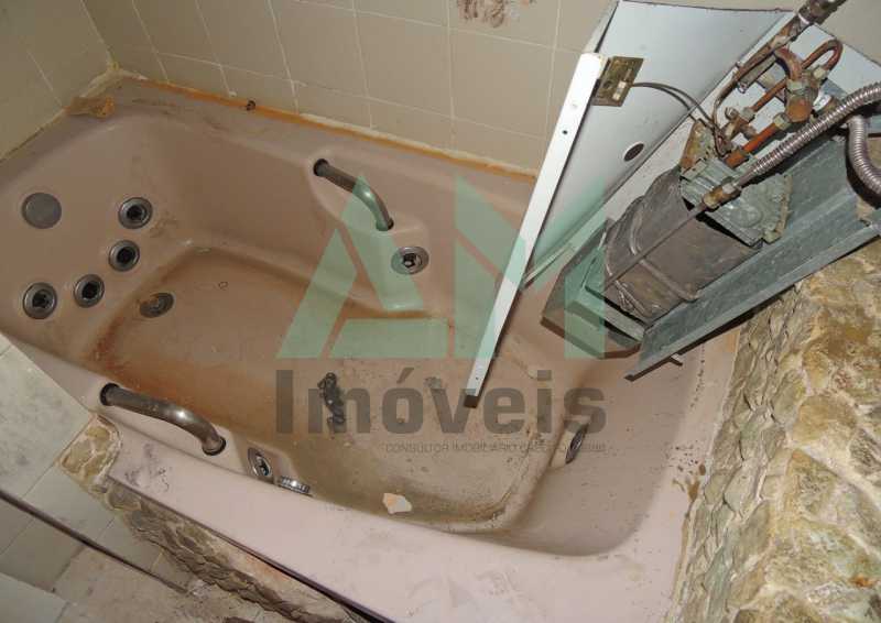Conheça Banheiro Social do imóvel - Casa À Venda - Tijuca - Rio de Janeiro - RJ - 1155 - 17 Banheiro Social - Casa À Venda - Tijuca - Rio de Janeiro - RJ - 1155 - 17