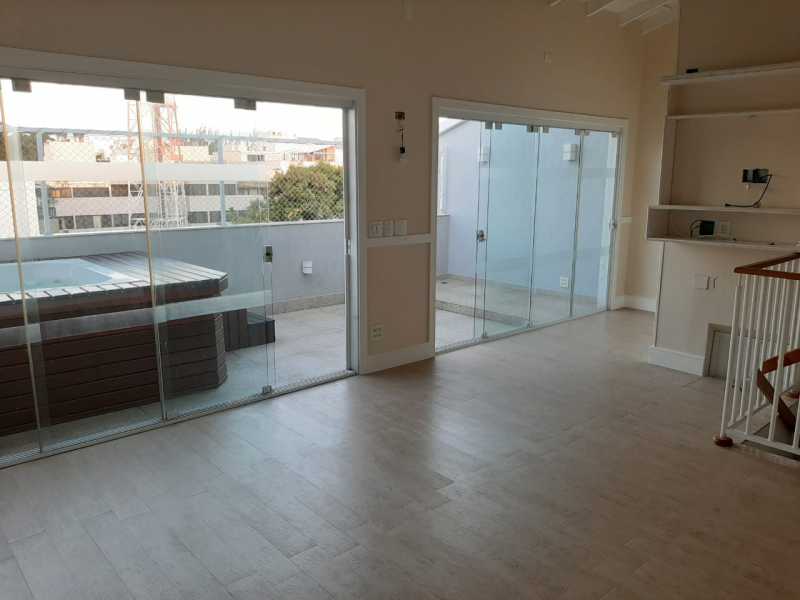 Conheça 10869e1e-c7ad-4158-9ab2-7fb522 do imóvel - Alugo Linda Cobertura Duplex, 3 suítes, sauna, jacuzzi e varandão gourmet - CGCO30006 - 12 10869e1e-c7ad-4158-9ab2-7fb522 - Alugo Linda Cobertura Duplex, 3 suítes, sauna, jacuzzi e varandão gourmet - CGCO30006 - 12