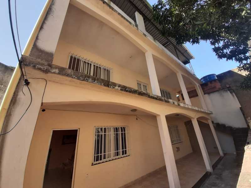 Conheça fde06e3e-3f72-4afa-8bf9-102af4 do imóvel - Excelente Casa Triplex 2 quartos atrás do shopping de S. Gonçalo - CGCA20003 - 1 fde06e3e-3f72-4afa-8bf9-102af4 - Excelente Casa Triplex 2 quartos atrás do shopping de S. Gonçalo - CGCA20003 - 1
