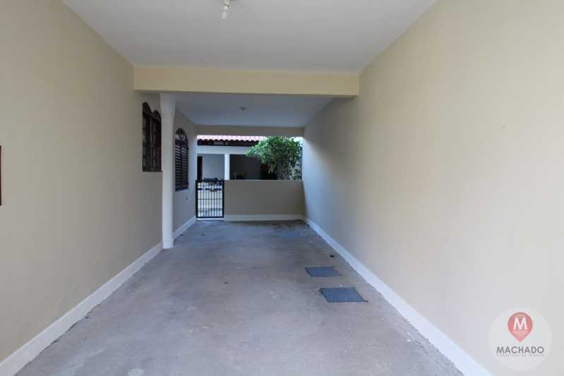 Conheça 15 - Garagem do imóvel - CASA À VENDA EM ARARUAMA - PARQUE HOTEL - CI-0328 - 15 15 - Garagem - CASA À VENDA EM ARARUAMA - PARQUE HOTEL - CI-0328 - 15