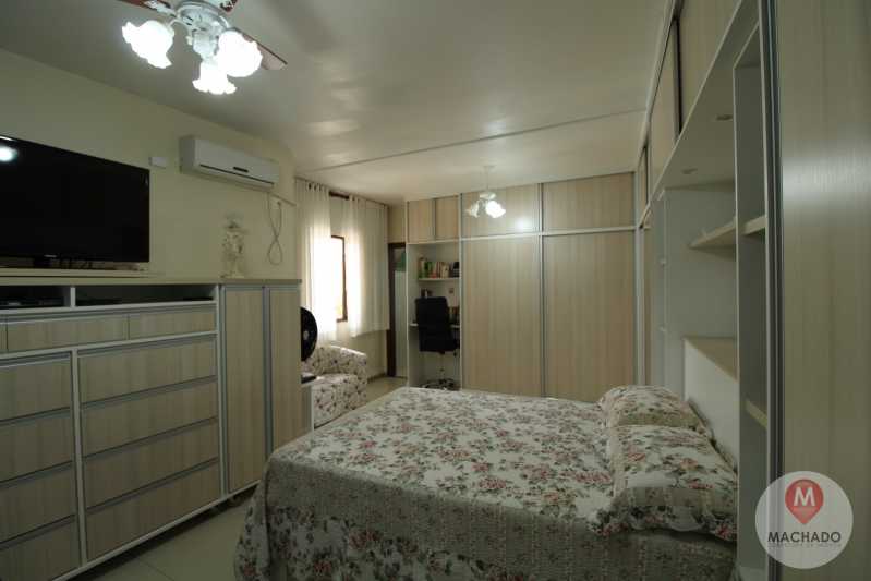 Conheça 7 - Suíte do imóvel - CASA À VENDA EM ARARUAMA - PARQUE HOTEL - CI-0128 - 8 7 - Suíte - CASA À VENDA EM ARARUAMA - PARQUE HOTEL - CI-0128 - 8