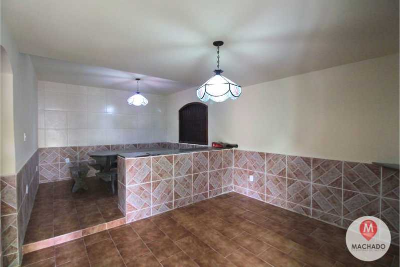 Conheça SALA ESTAR/JANTAR do imóvel - CASA À VENDA EM ARARUAMA - IGUABINHA - CI-0393 - 20 SALA ESTAR/JANTAR - CASA À VENDA EM ARARUAMA - IGUABINHA - CI-0393 - 20