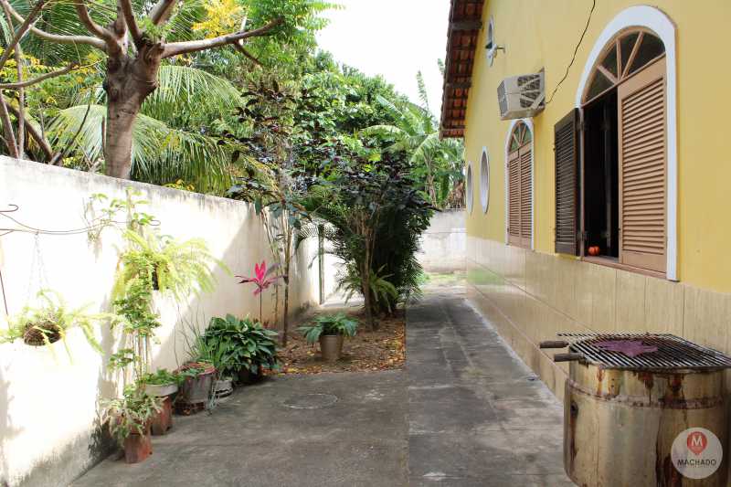 Conheça 18 - Quintal do imóvel - CASA À VENDA EM ARARUAMA - IGUABINHA - CI-0265 - 19 18 - Quintal - CASA À VENDA EM ARARUAMA - IGUABINHA - CI-0265 - 19