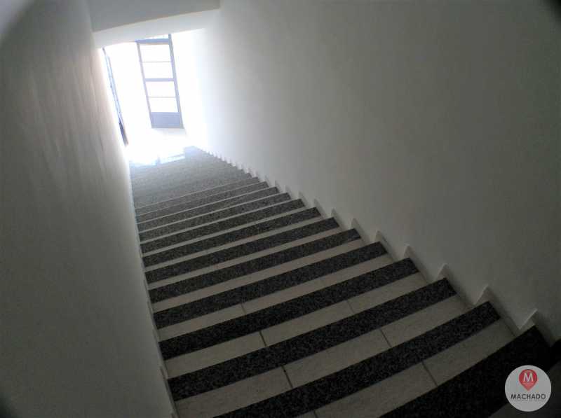 14 - Escada - APARTAMENTO À VENDA EM ARARUAMA - IGUABINHA - AP-0046 - 15