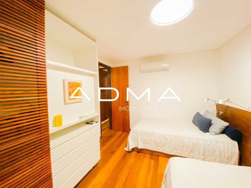 IMG_9430 - Apartamento 3 quartos para venda e aluguel Leblon, Rio de Janeiro - R$ 5.800.000 - CRAP30630 - 30