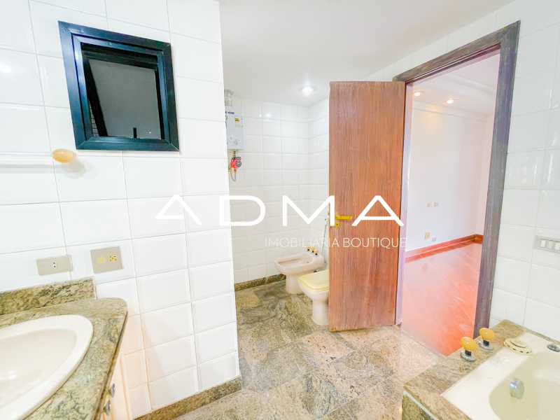 Conheça IMG_0268 do imóvel - Apartamento 4 quartos para venda e aluguel Ipanema, Rio de Janeiro - R$ 5.800.000 - CRAP40416 - 28 IMG_0268 - Apartamento 4 quartos para venda e aluguel Ipanema, Rio de Janeiro - R$ 5.800.000 - CRAP40416 - 28