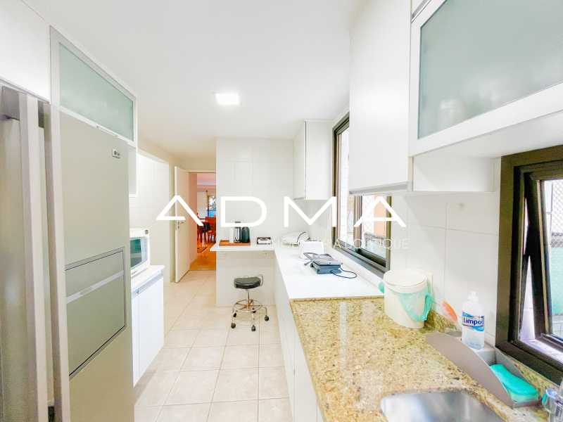 Conheça IMG_5054 do imóvel - Apartamento 4 quartos à venda Leblon, Rio de Janeiro - R$ 4.300.000 - CR101 - 30 IMG_5054 - Apartamento 4 quartos à venda Leblon, Rio de Janeiro - R$ 4.300.000 - CR101 - 30