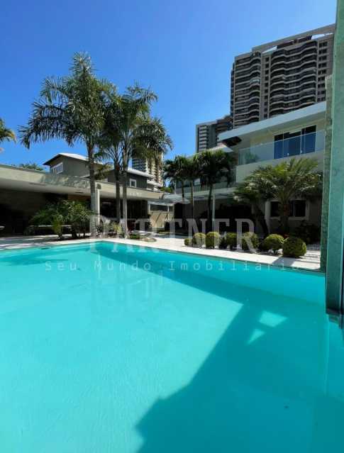 Conheça WhatsApp Image 2022-03-29 at 1 do imóvel - Casa Duplex 4 Quartos Barra da Tijuca - BTCN40058 - 1 WhatsApp Image 2022-03-29 at 1 - Casa Duplex 4 Quartos Barra da Tijuca - BTCN40058 - 1