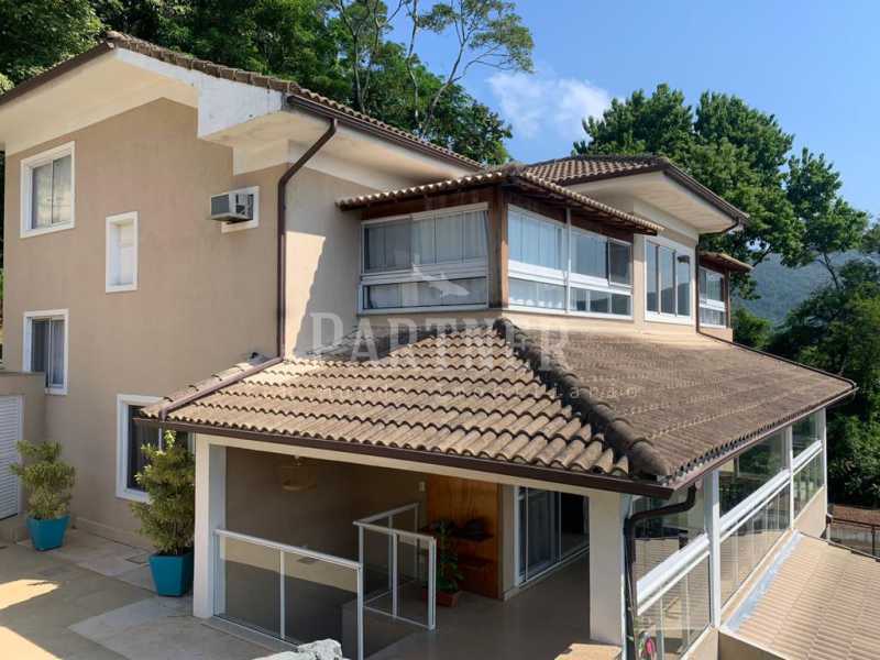 Conheça WhatsApp Image 2022-05-03 at 1 do imóvel - Mansão Duplex 5 Quartos Recreio dos Bandeirantes - BTCN50048 - 1 WhatsApp Image 2022-05-03 at 1 - Mansão Duplex 5 Quartos Recreio dos Bandeirantes - BTCN50048 - 1