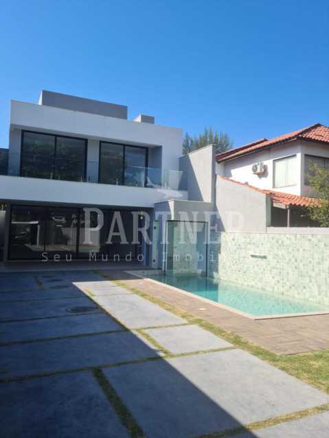 Conheça WhatsApp Image 2022-05-17 at 1 do imóvel - Casa Tríplex 4 Quartos Barra da Tijuca - BTCN40066 - 16 WhatsApp Image 2022-05-17 at 1 - Casa Tríplex 4 Quartos Barra da Tijuca - BTCN40066 - 16