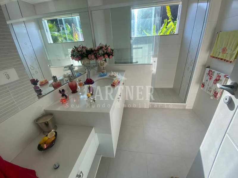 Conheça WhatsApp Image 2022-09-19 at 0 do imóvel - Casa Duplex 5 Suítes Barra da Tijuca - BTCN50053 - 10 WhatsApp Image 2022-09-19 at 0 - Casa Duplex 5 Suítes Barra da Tijuca - BTCN50053 - 10
