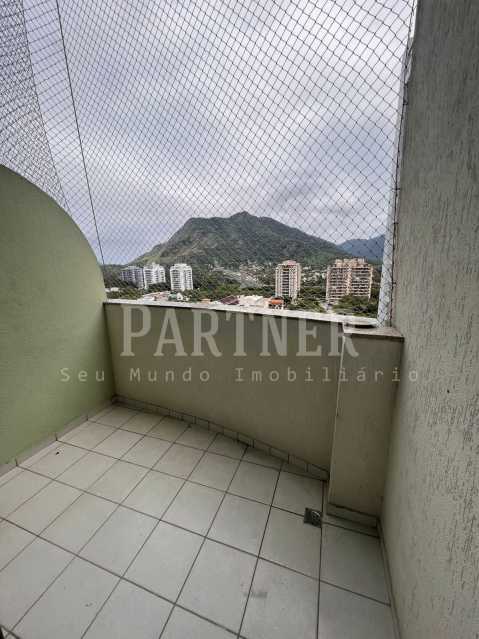 Conheça WhatsApp Image 2022-11-29 at 0 do imóvel - Apartamento Duplex 2 Quartos Condomínio Top Duplex Recreio dos Bandeirantes - BTAP20819 - 8 WhatsApp Image 2022-11-29 at 0 - Apartamento Duplex 2 Quartos Condomínio Top Duplex Recreio dos Bandeirantes - BTAP20819 - 8
