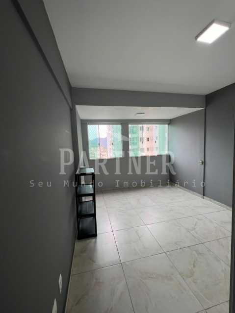 Conheça WhatsApp Image 2022-11-29 at 0 do imóvel - Apartamento Duplex 2 Quartos Condomínio Top Duplex Recreio dos Bandeirantes - BTAP20819 - 9 WhatsApp Image 2022-11-29 at 0 - Apartamento Duplex 2 Quartos Condomínio Top Duplex Recreio dos Bandeirantes - BTAP20819 - 9
