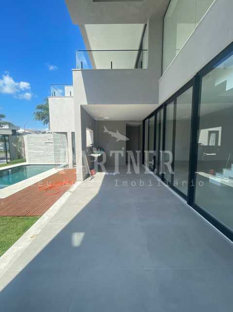 Conheça WhatsApp Image 2022-11-30 at 1 do imóvel - Casa Tríplex 4 Suítes Condominio Parque das Palmeiras Recreio dos Bandeirantes - BTCN40086 - 7 WhatsApp Image 2022-11-30 at 1 - Casa Tríplex 4 Suítes Condominio Parque das Palmeiras Recreio dos Bandeirantes - BTCN40086 - 7