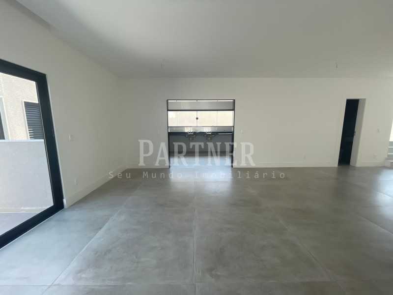 Conheça WhatsApp Image 2022-11-30 at 1 do imóvel - Casa Tríplex 4 Suítes Condominio Parque das Palmeiras Recreio dos Bandeirantes - BTCN40086 - 4 WhatsApp Image 2022-11-30 at 1 - Casa Tríplex 4 Suítes Condominio Parque das Palmeiras Recreio dos Bandeirantes - BTCN40086 - 4