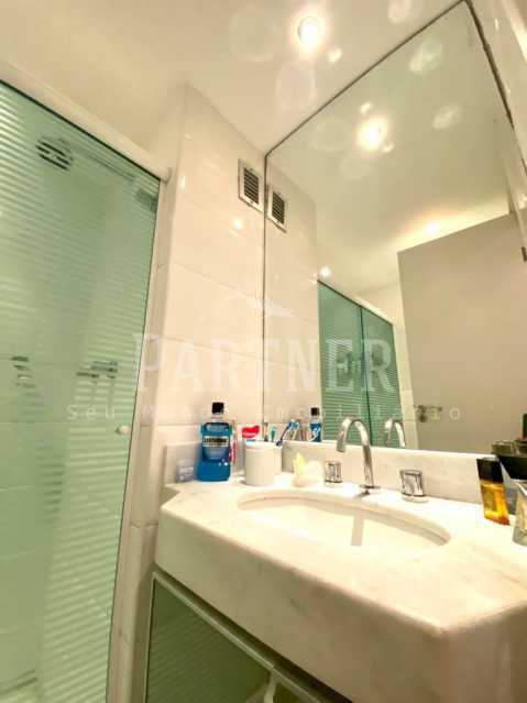 Conheça WhatsApp Image 2023-01-17 at 1 do imóvel - Apartamento 2 Quartos Condomínio Villa Borghese Barra da Tijuca - BTAP20834 - 15 WhatsApp Image 2023-01-17 at 1 - Apartamento 2 Quartos Condomínio Villa Borghese Barra da Tijuca - BTAP20834 - 15