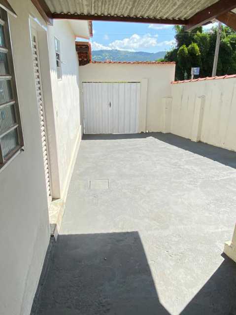 Conheça WhatsApp Image 2022-05-13 at 0 do imóvel - Casa à venda Presépio, Campos Gerais - R$ 150.000 - MTCA00152 - 11 WhatsApp Image 2022-05-13 at 0 - Casa à venda Presépio, Campos Gerais - R$ 150.000 - MTCA00152 - 11