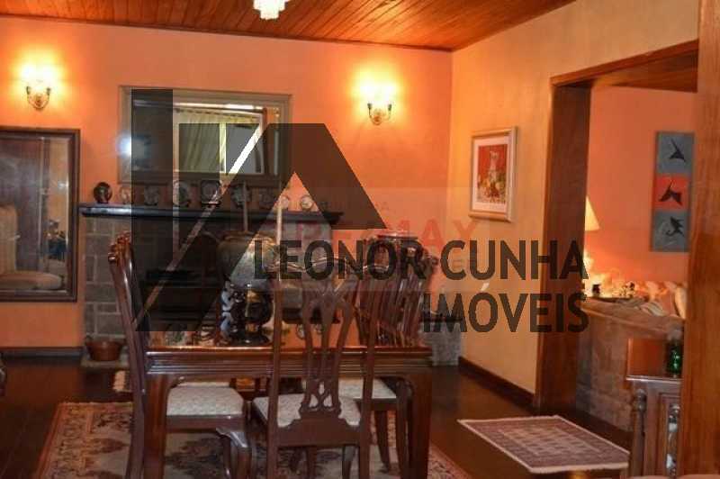 Conheça 6 do imóvel - Linda Casa À Venda em Teresópolis com 7 quartos !!! Ótima Localização - LCCN70001 - 7 6 - Linda Casa À Venda em Teresópolis com 7 quartos !!! Ótima Localização - LCCN70001 - 7