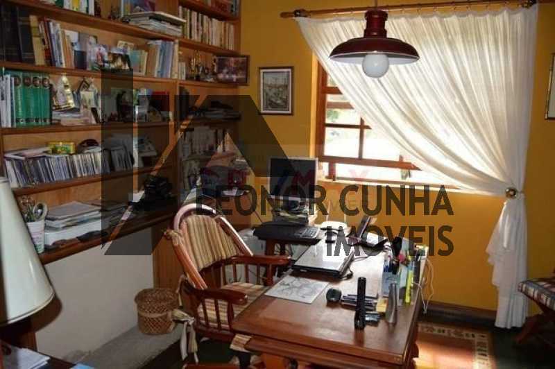 Conheça 17 do imóvel - Linda Casa À Venda em Teresópolis com 7 quartos !!! Ótima Localização - LCCN70001 - 18 17 - Linda Casa À Venda em Teresópolis com 7 quartos !!! Ótima Localização - LCCN70001 - 18