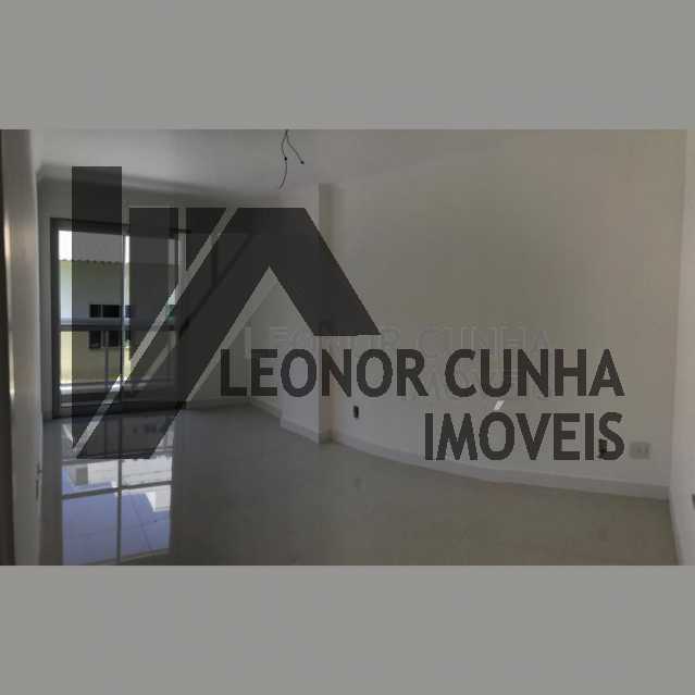 5 - LINDO Apartamento de 3 quartos , c/dep. empregada Em Vila Valqueire!! Ótima Localização - LCAP40003 - 9