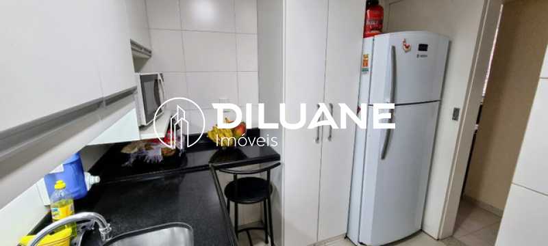 Conheça 830117807138753 do imóvel - apartamento em transversal de Laranjeiras todo reformado próximo de todo comércio - BTAP20626 - 13 830117807138753 - apartamento em transversal de Laranjeiras todo reformado próximo de todo comércio - BTAP20626 - 13