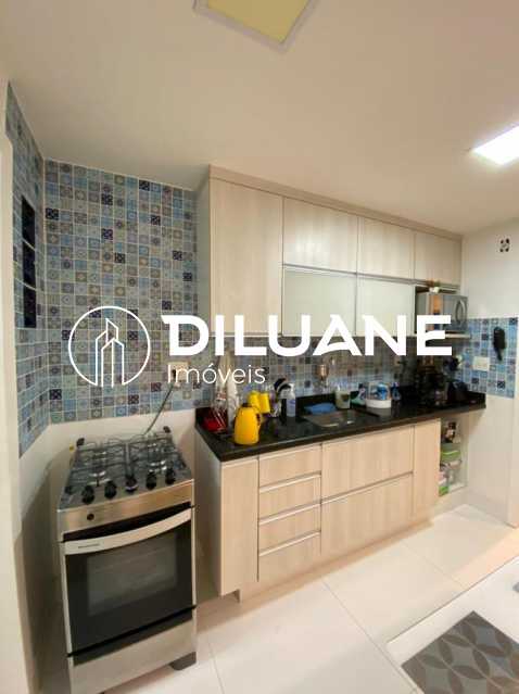 Conheça WhatsApp Image 2021-10-11 at 1 do imóvel - Apartamento composto por 3 quartos na R. Mariz e Barro. - BTAP30607 - 11 WhatsApp Image 2021-10-11 at 1 - Apartamento composto por 3 quartos na R. Mariz e Barro. - BTAP30607 - 11