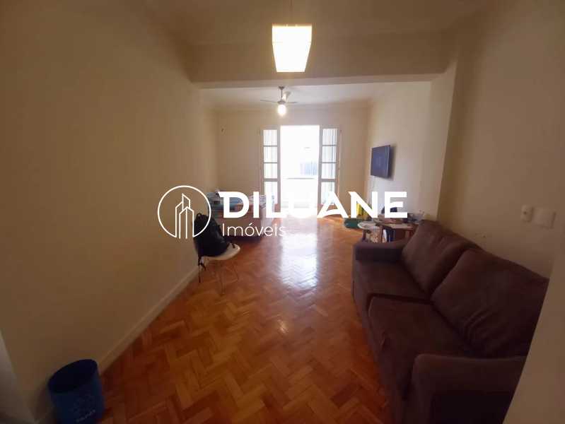 Conheça 01 do imóvel - Kitnet/Conjugado 32m² à venda Catete, Rio de Janeiro - R$ 345.000 - BTKI10049 - 1 01 - Kitnet/Conjugado 32m² à venda Catete, Rio de Janeiro - R$ 345.000 - BTKI10049 - 1