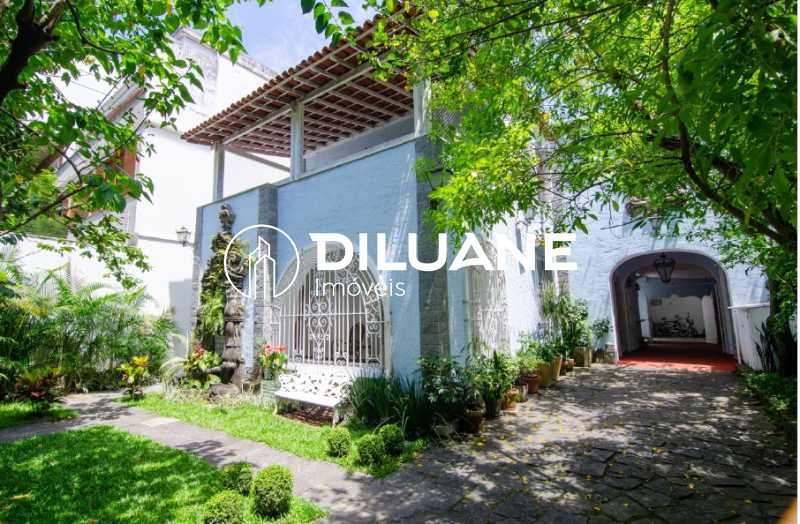 Conheça Frente da casa do imóvel - belíssima casa; localizada em rua tranquila, com segurança 24h, - BTCA50021 - 2 Frente da casa - belíssima casa; localizada em rua tranquila, com segurança 24h, - BTCA50021 - 2