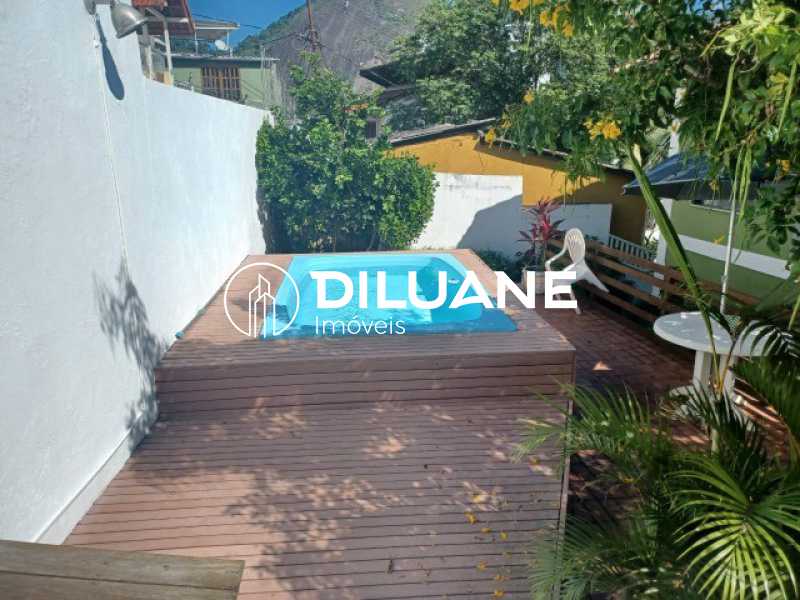 Conheça 004216180978979 do imóvel - Casa à venda Rua Conde de Avelar,Laranjeiras, Rio de Janeiro - R$ 1.900.000 - BTCA40025 - 13 004216180978979 - Casa à venda Rua Conde de Avelar,Laranjeiras, Rio de Janeiro - R$ 1.900.000 - BTCA40025 - 13